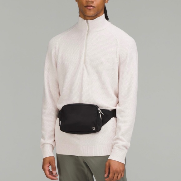 Lululemon Everywhere Belt Bag Large Black - Picture 9 of 9